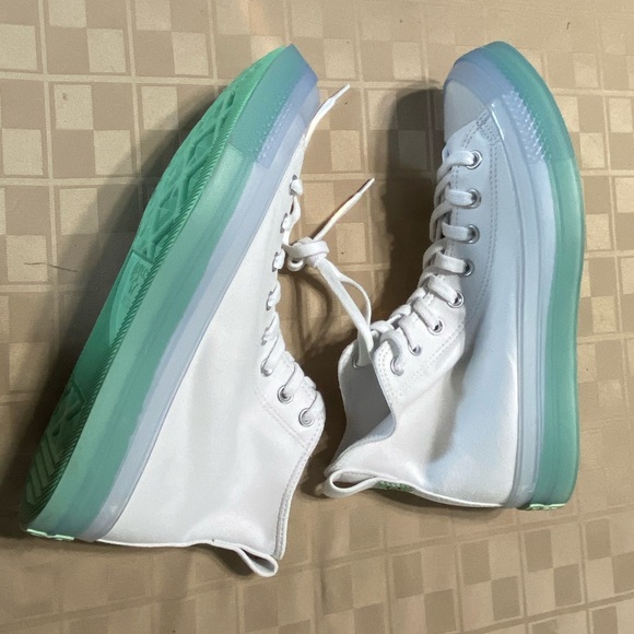 Converse High Top White, Sea Blue SAMPLE Unisex